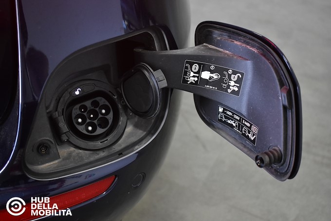 MERCEDES-BENZ E 300 de S.W. Auto EQ-Power Business Sport